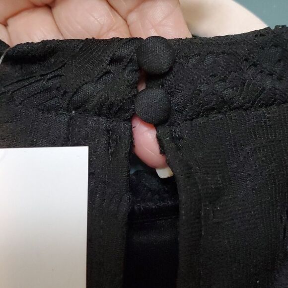 NWT lace satin black‎ blouse. By love _Fire. Size large. Sexy Scalloped hem. - Picture 9 of 12